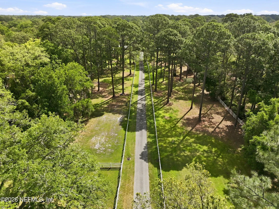 Photo of 13200 MANDARIN Road