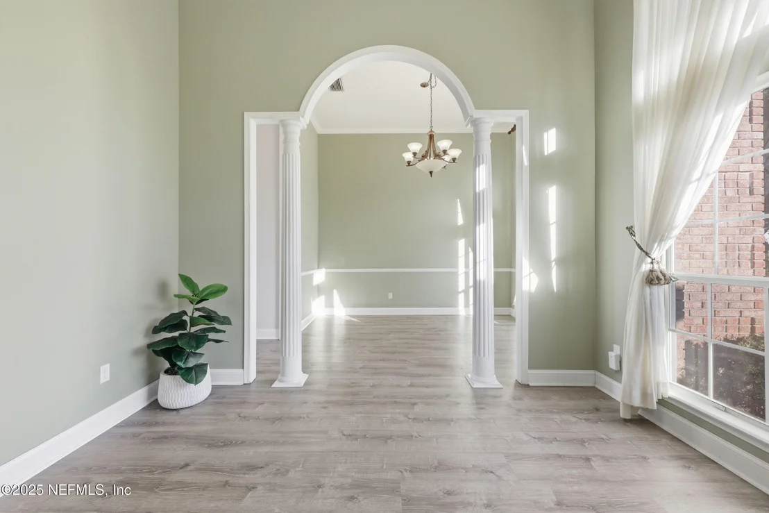 Photo of 1525 MARSHSIDE Drive