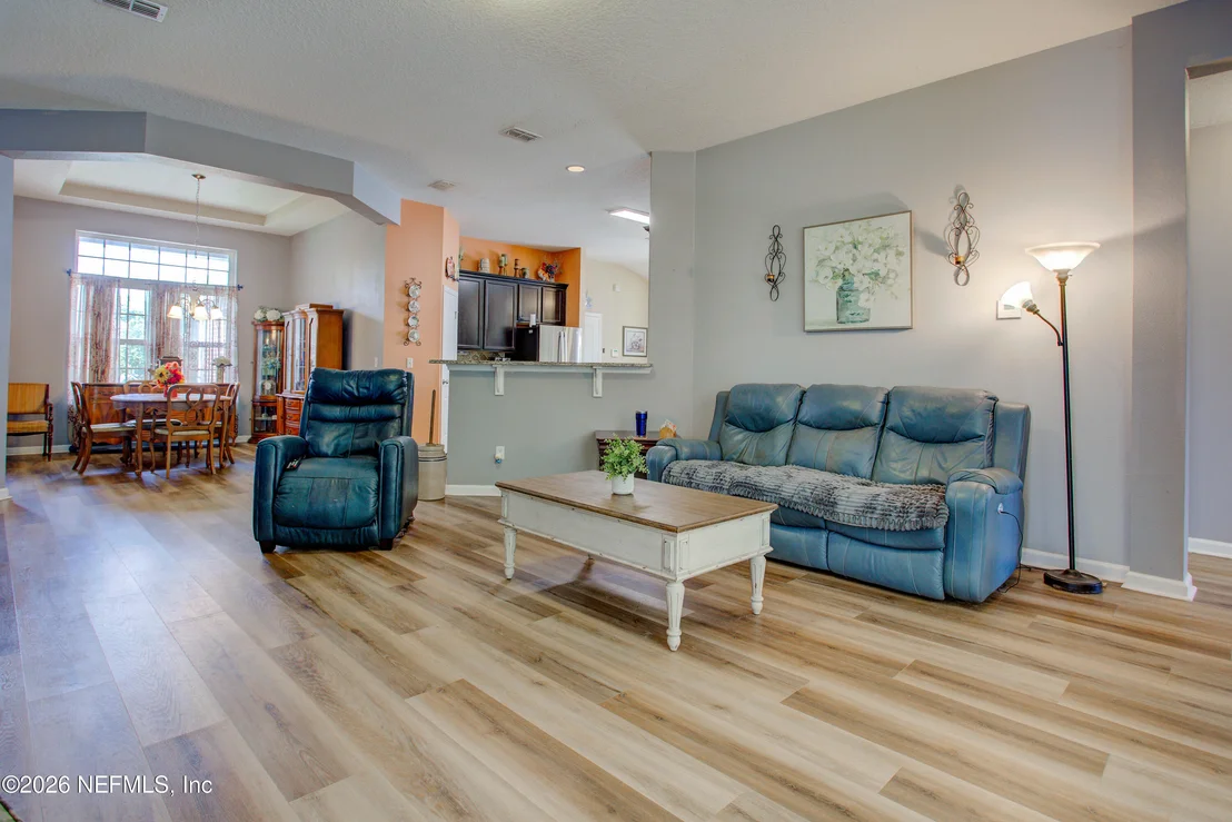 Photo of 10106 SANDLER Road