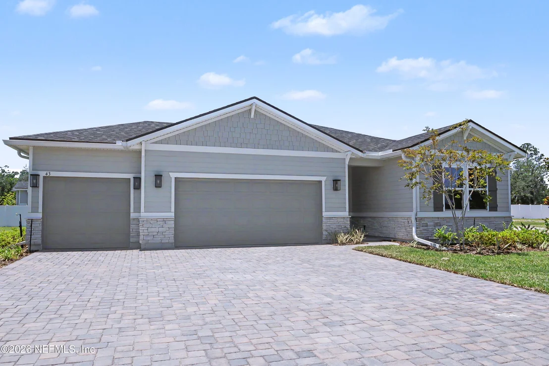 Photo of 43 BROOKS BRIAR Lane