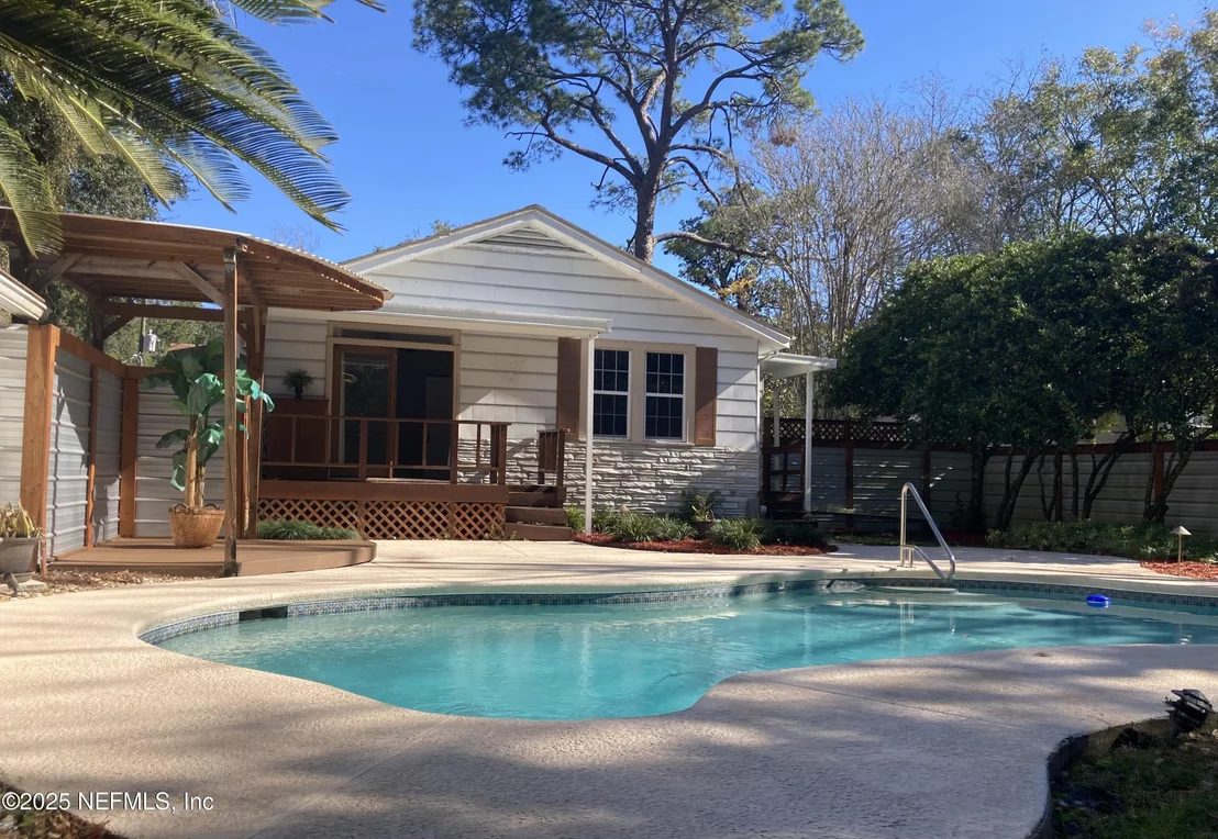 Photo of 1334 MURRAY Drive