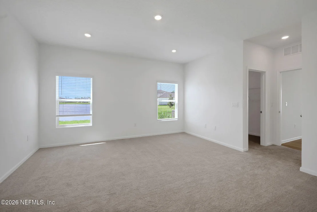 Photo of 38 ALGIERS Court
