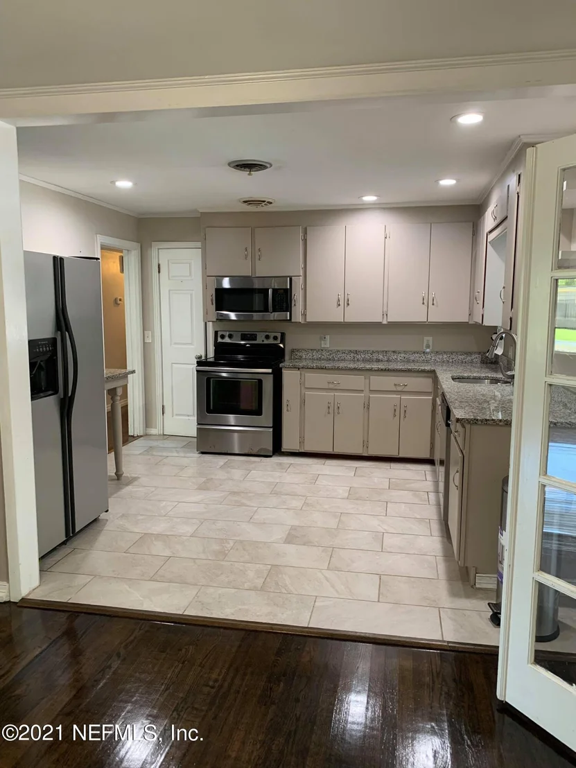 Photo of 6413 ROMILLY Drive