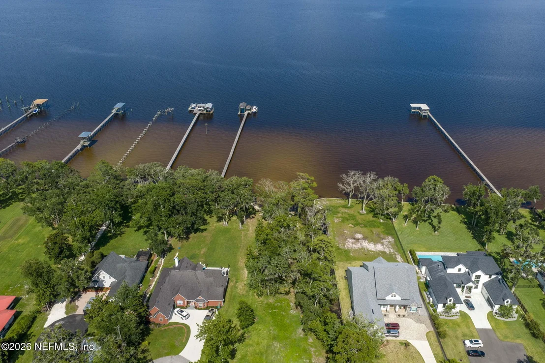 Photo of 1570 RIVER RISE Point