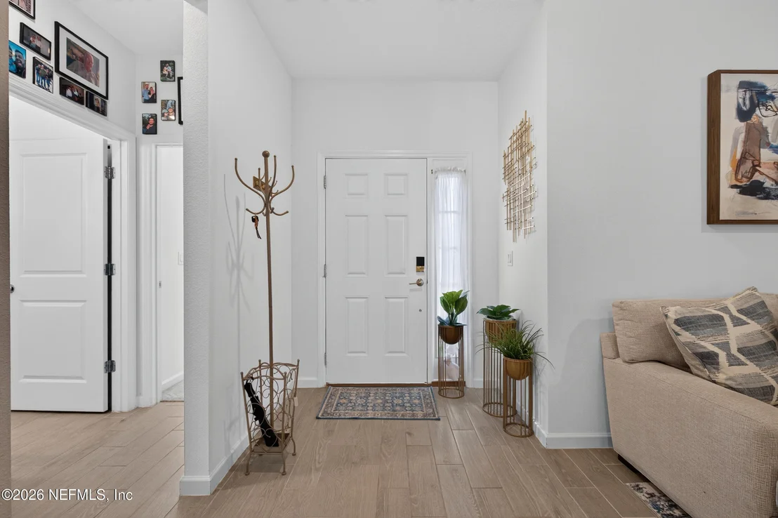 Photo of 1532 LACHLAN Circle