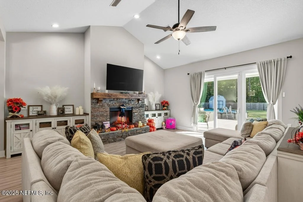 Photo of 75774 EDWARDS Road