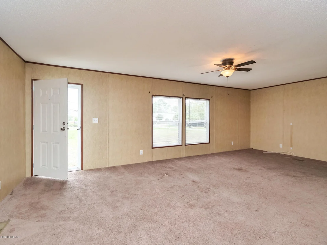 Photo of 1410 STARRATT Road