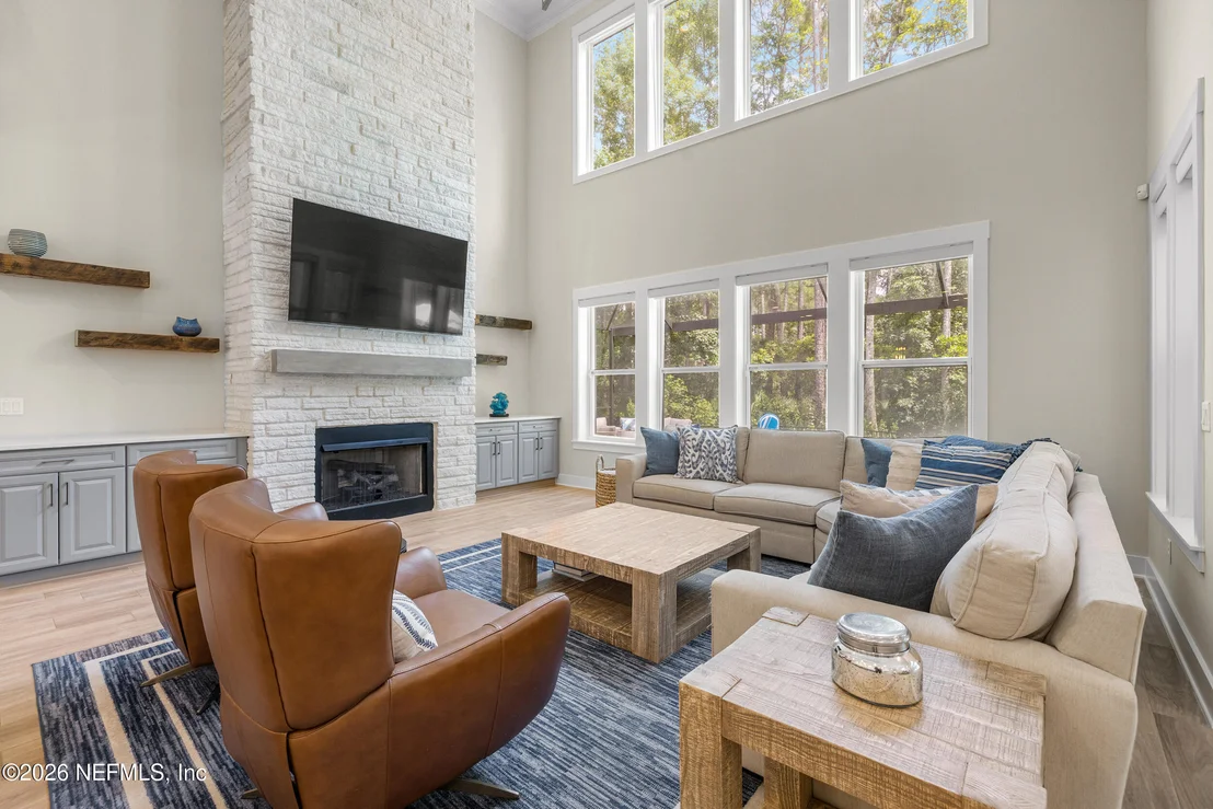 Photo of 203 OLD BLUFF Drive