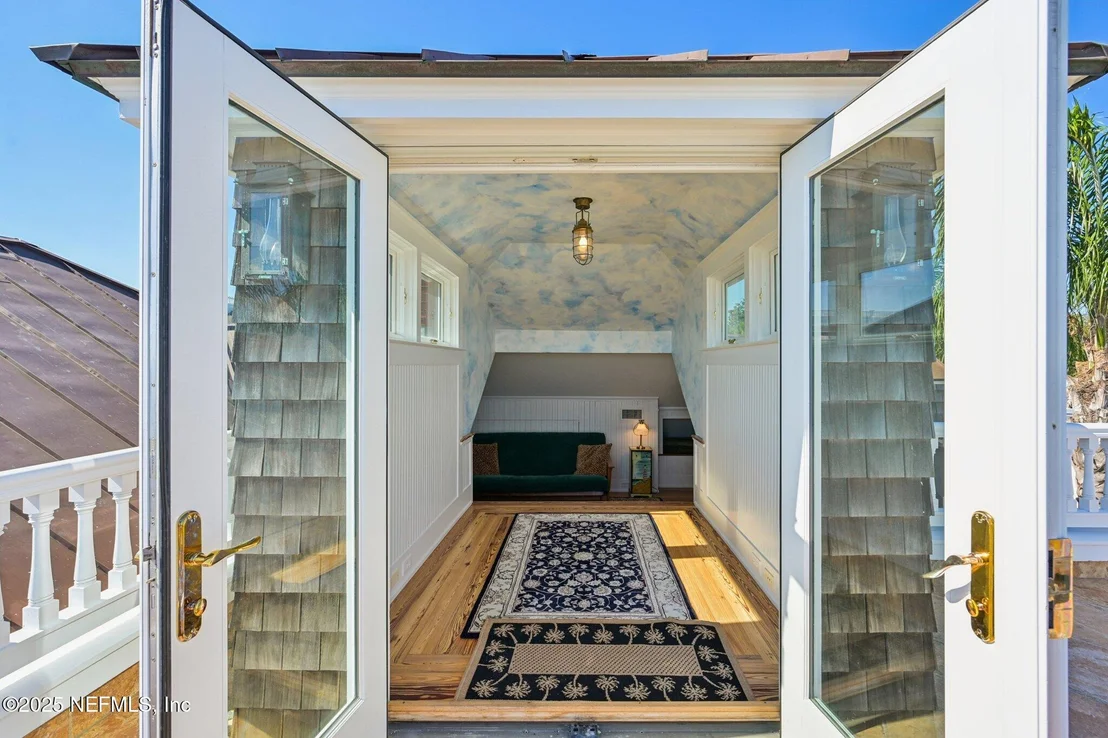 Photo of 178 AVENIDA MENENDEZ