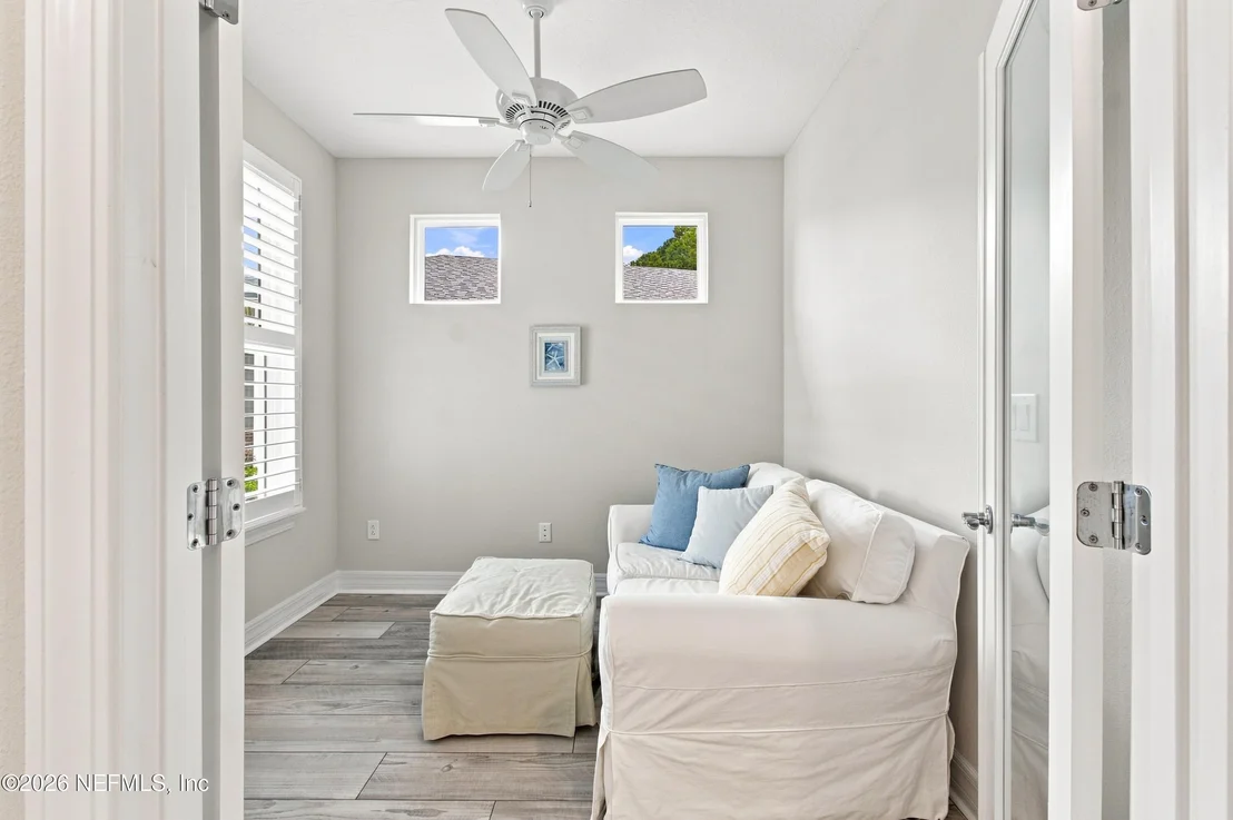 Photo of 135 FAIRLAKE Circle