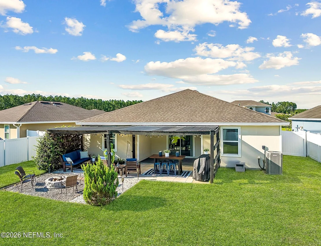 Photo of 77707 LUMBER CREEK Boulevard