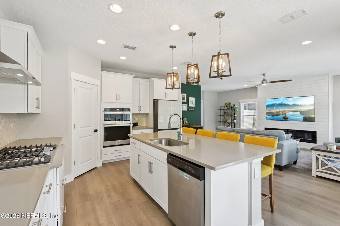 Photo of 462 STARGAZE Lane