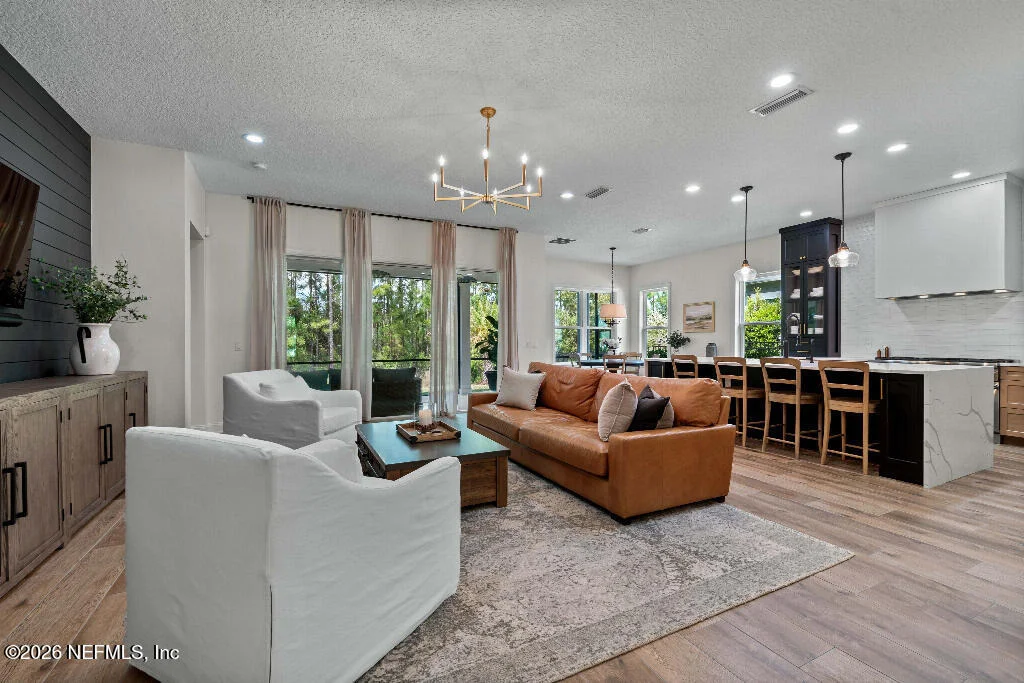 Photo of 126 SEAHILL Drive
