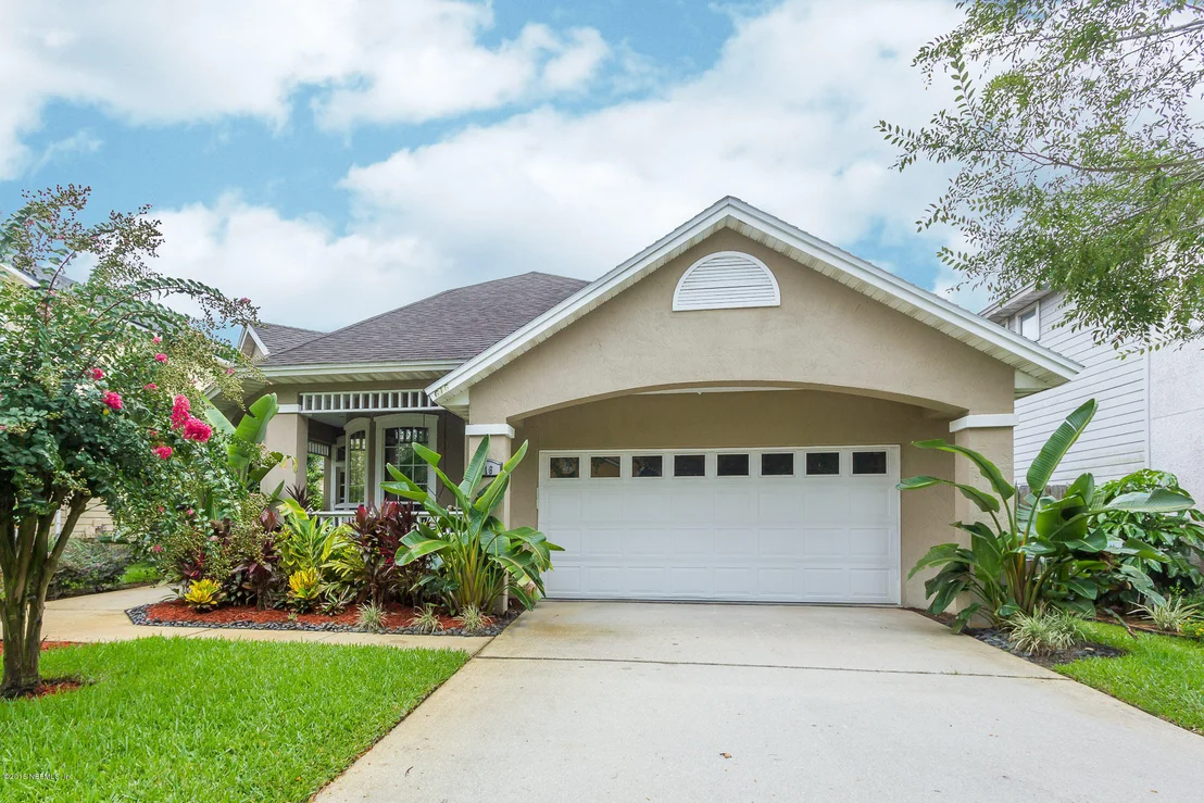 Photo of 616 BONAIRE Circle