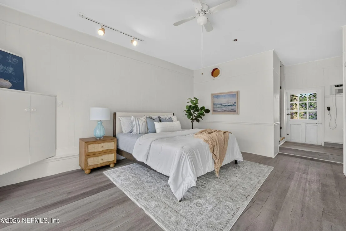 Photo of 18 OCEAN Avenue