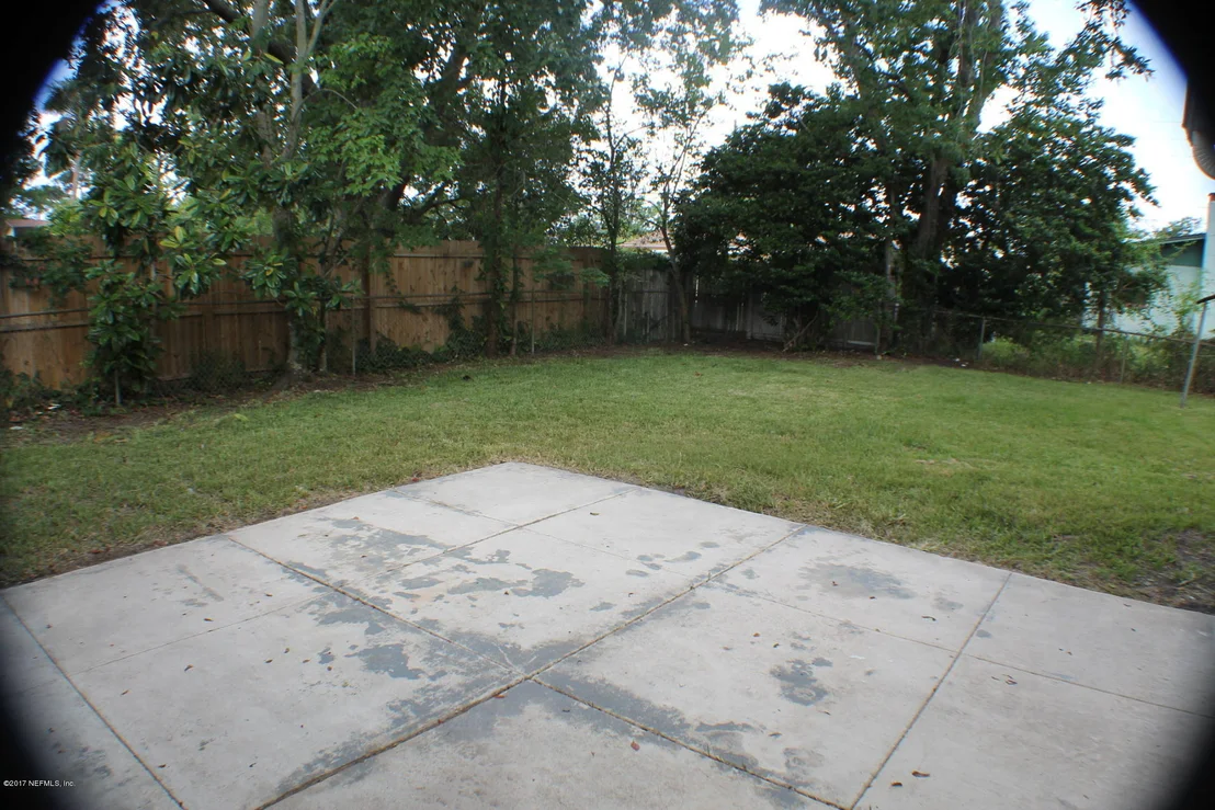 Photo of 4450 BEGBIE Drive