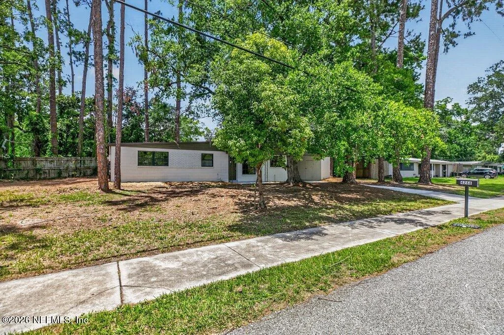 Photo of 4266 SPRINGWOOD Road