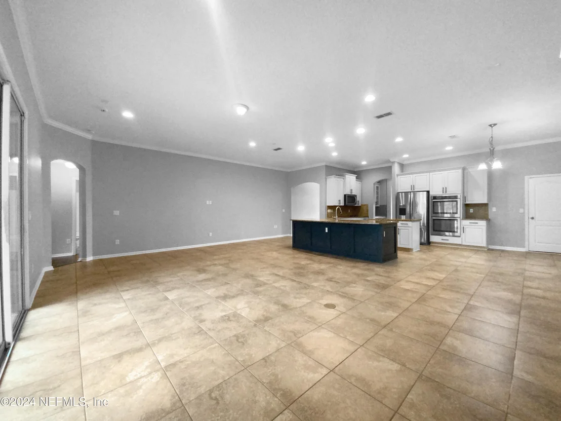 Photo of 334 IRISH ROSE Road