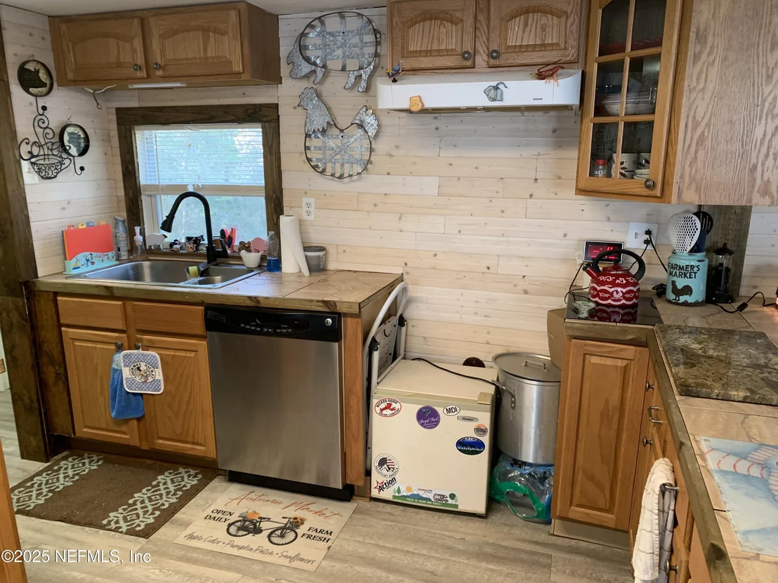 Photo of 246 RAINBOW Drive