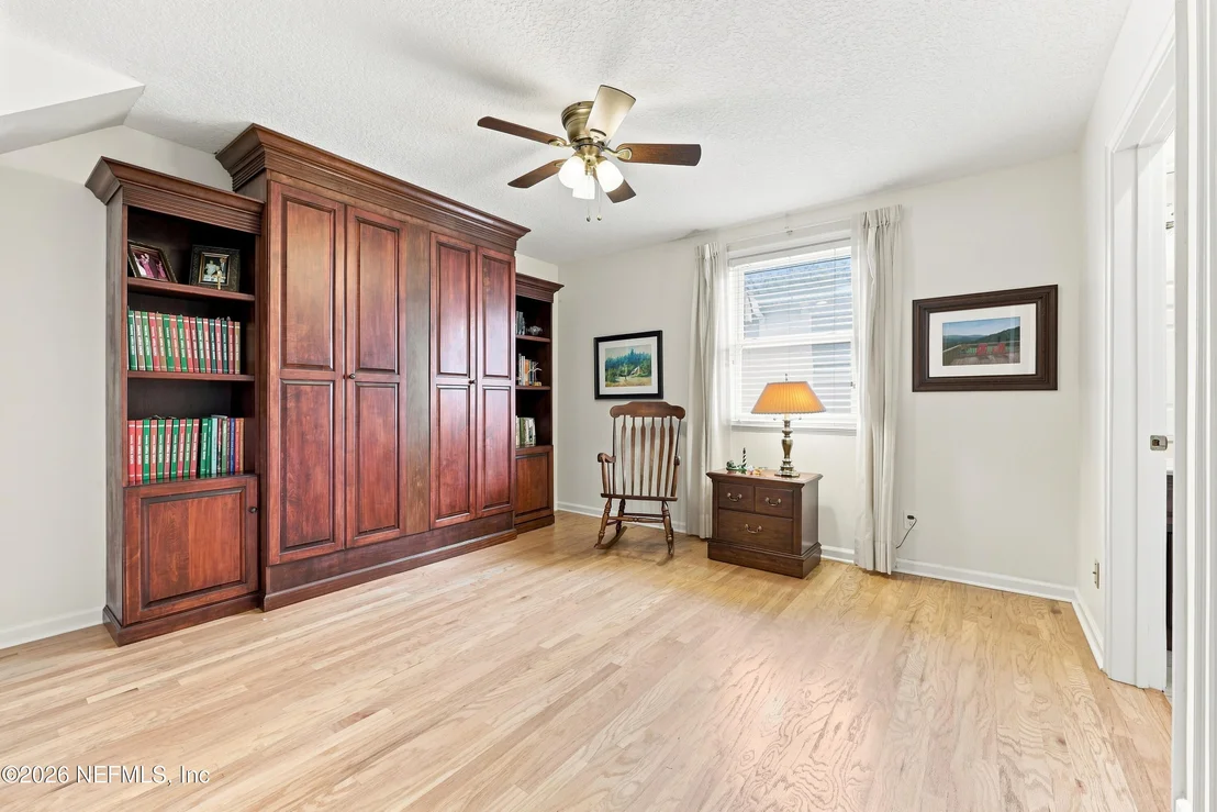 Photo of 365 MARSH POINT Circle