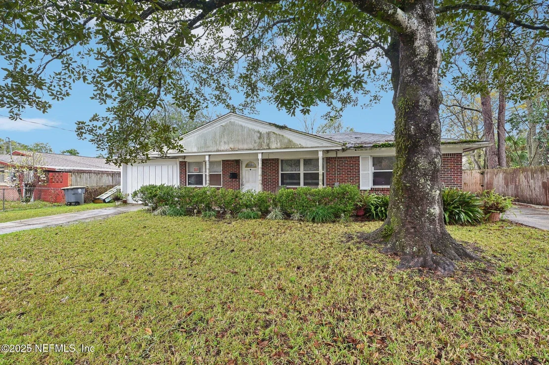Photo of 4429 VANCOUVER Drive