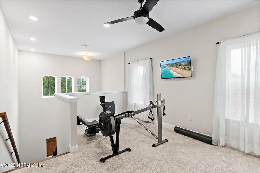 Photo of 96014 ENCLAVE Manor