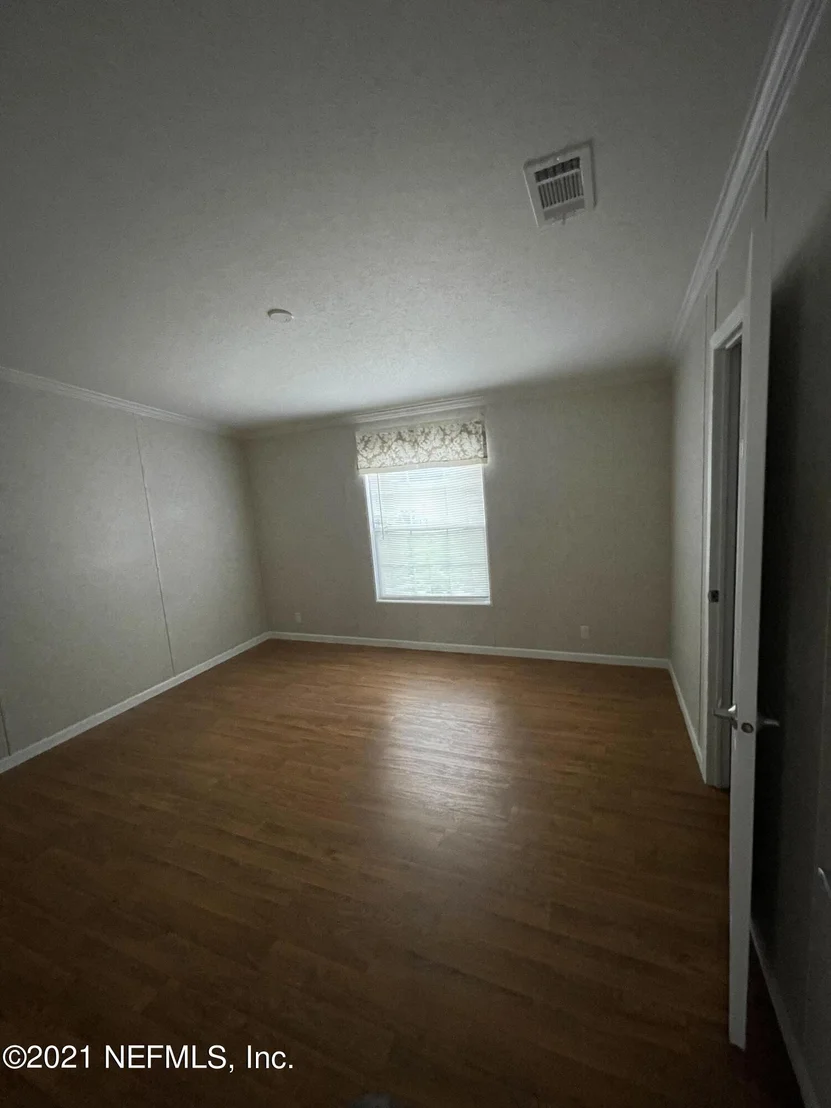 Photo of 16763 YELLOW BLUFF Road