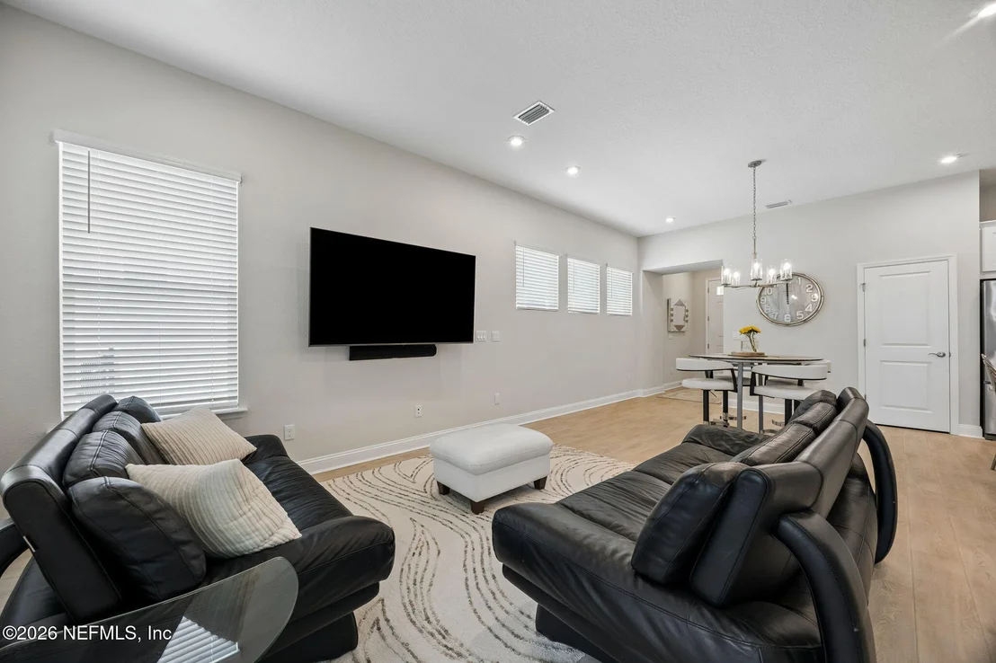 Photo of 343 JUNIPER HILLS Drive