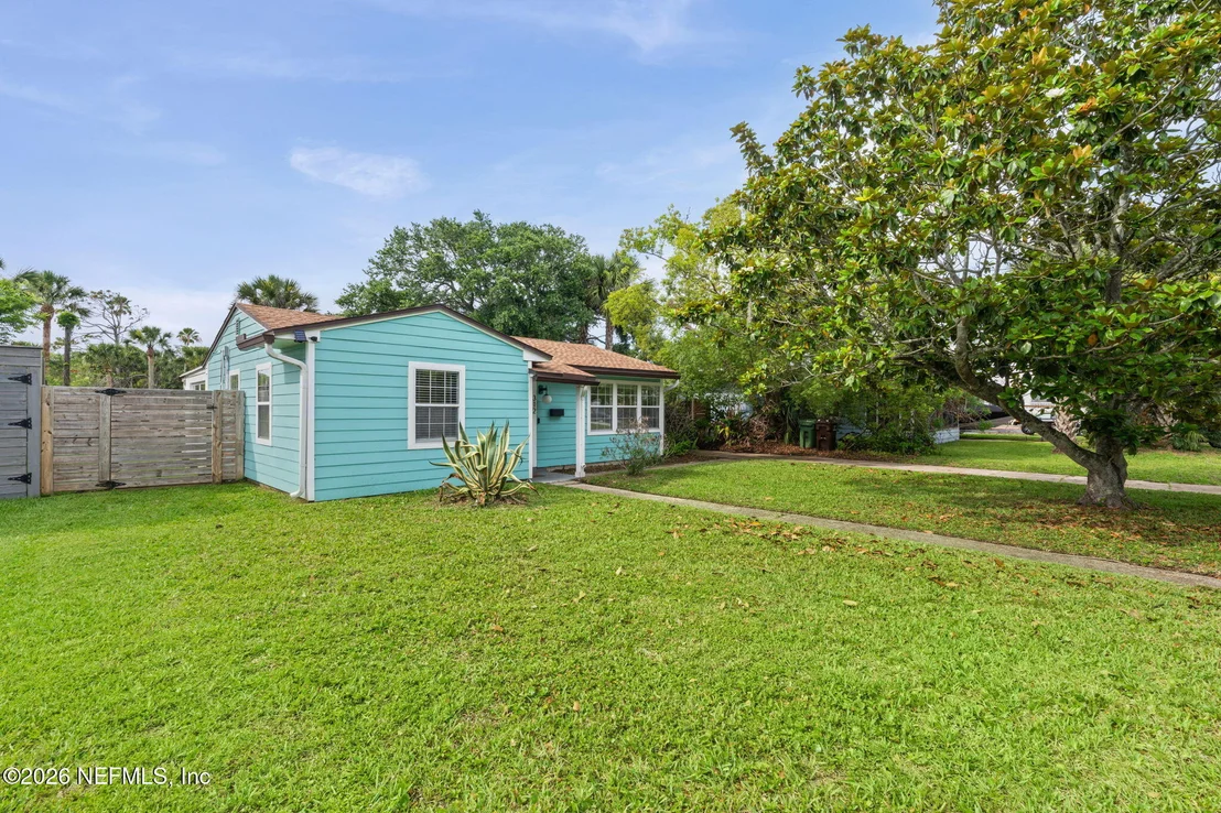Photo of 312 ALCAZAR Street