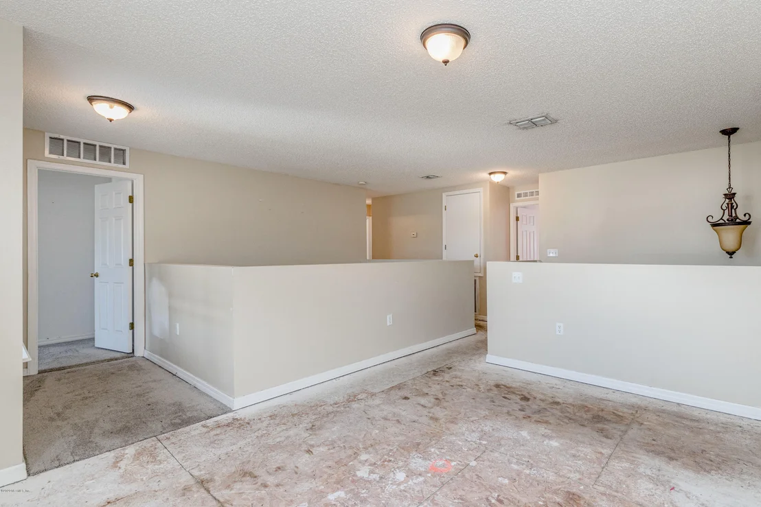 Photo of 4016 HALF MOON Circle