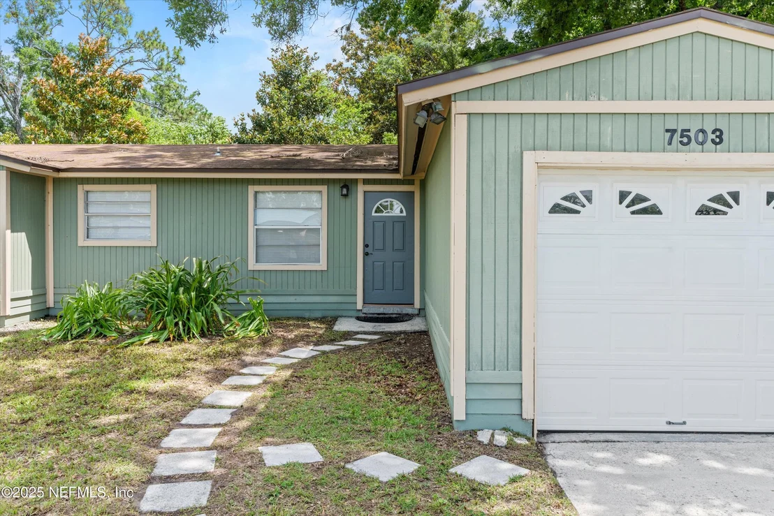 Photo of 7503 PHEASANT RUN Drive