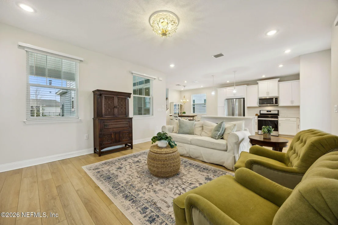 Photo of 141 REDBUD Lane