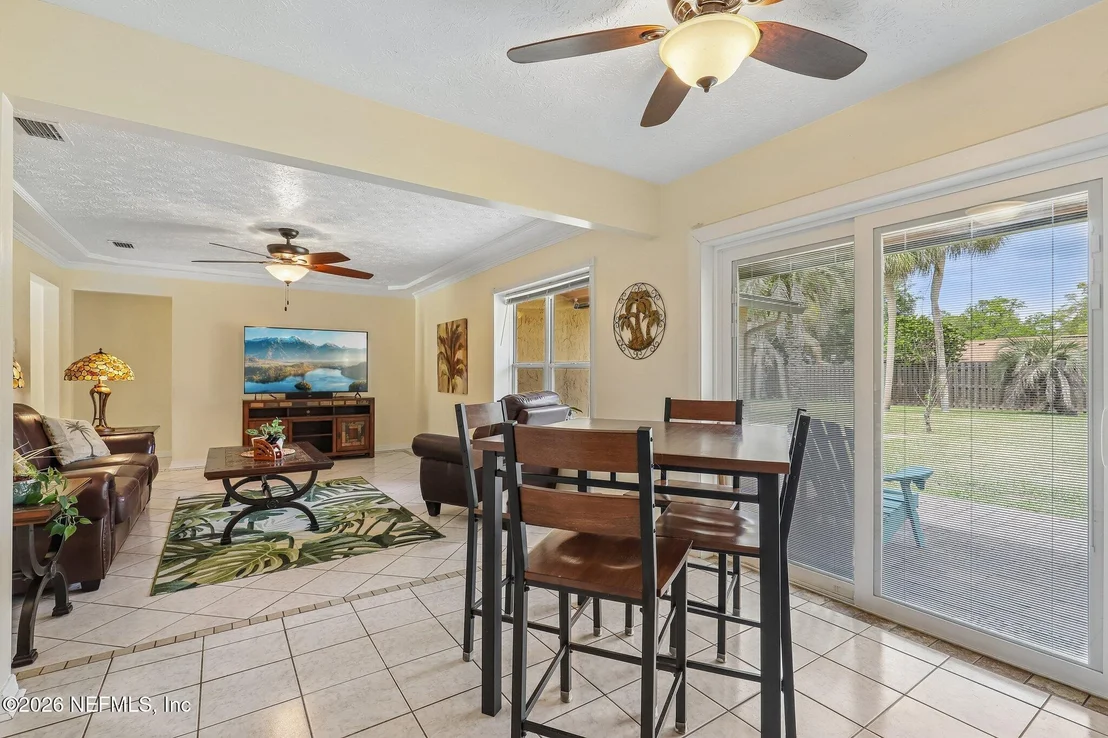 Photo of 1740 POPLAR Drive
