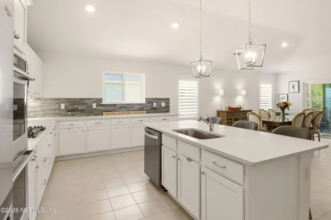 Photo of 242 GOYA Way
