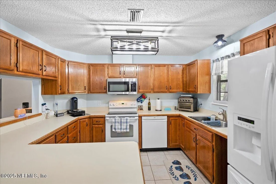 Photo of 4310 CHOKEBERRY Road