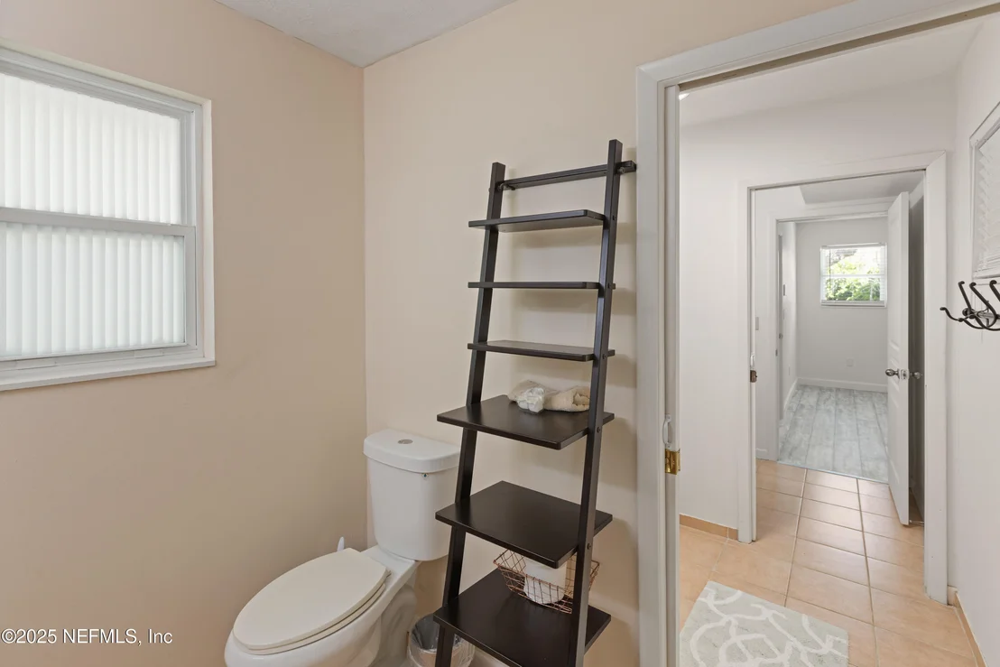 Photo of 303 SE 3RD Avenue