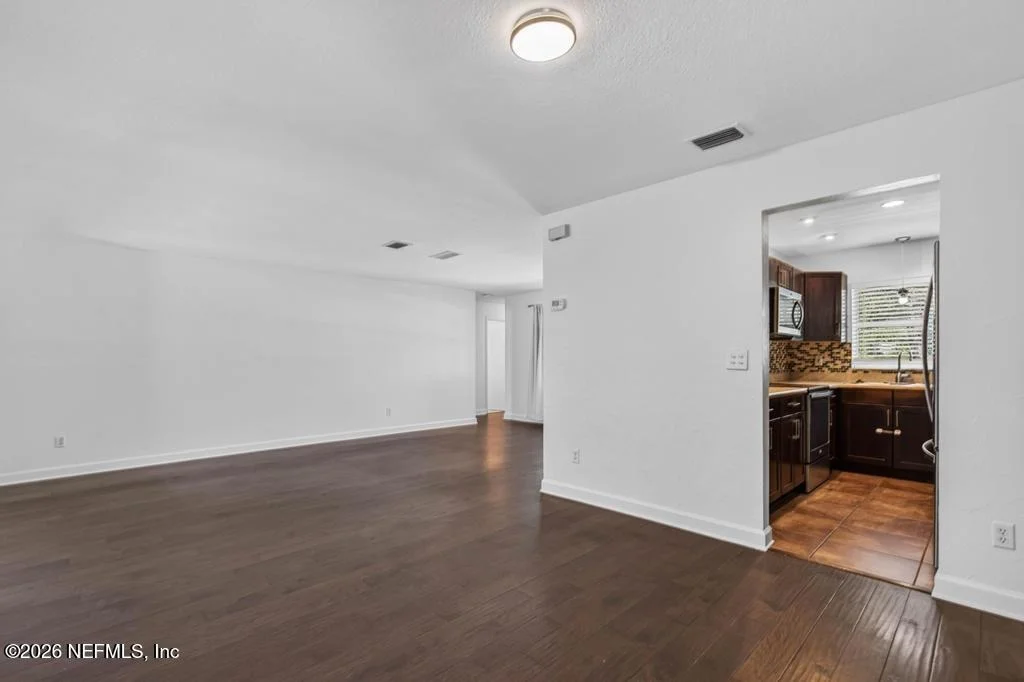 Photo of 474 CASUARINA Circle