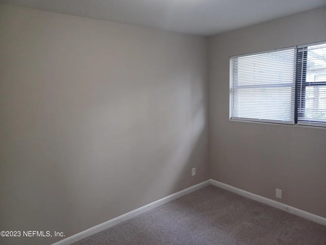 Photo of 7024 CLOVIS Road