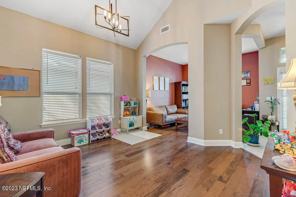 Photo of 544 CANDLEBARK Drive