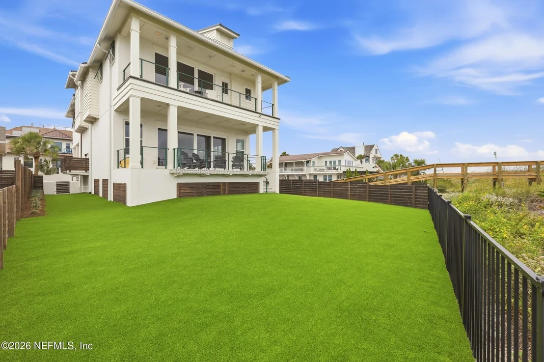 Photo of 3002 OCEAN Drive S