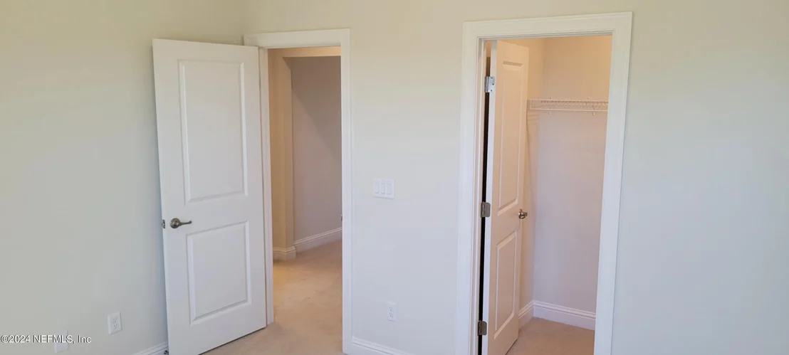 Photo of 435 HILLENDALE Circle