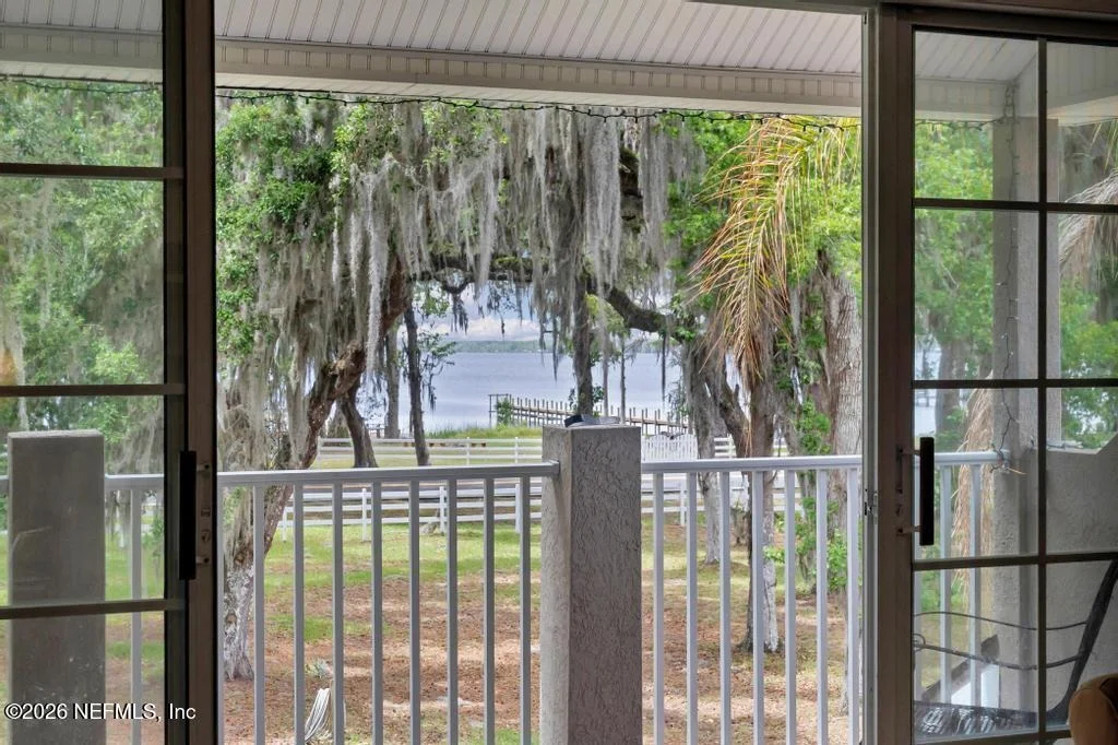 Photo of 124 RIVER PLANTATION Road N