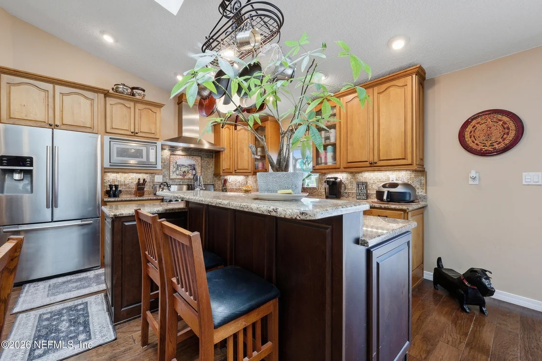Photo of 225 PIZARRO Road
