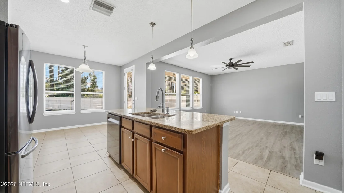 Photo of 650 BRIAR VIEW Drive