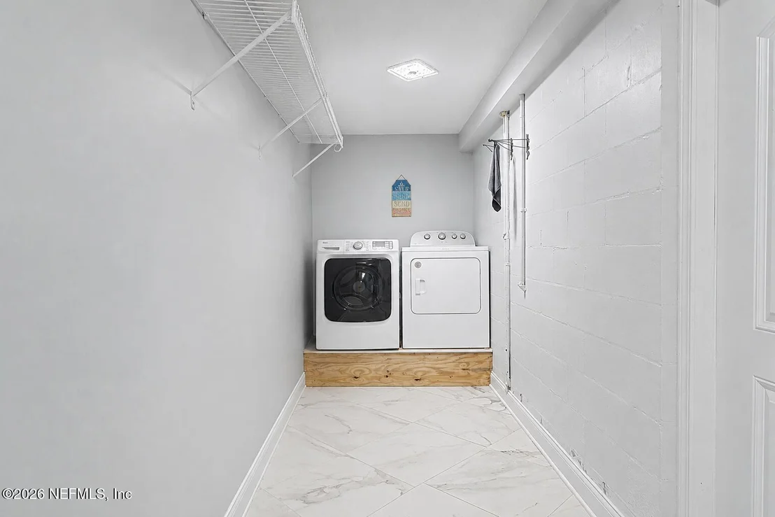 Photo of 404 SEVENTEENTH Street