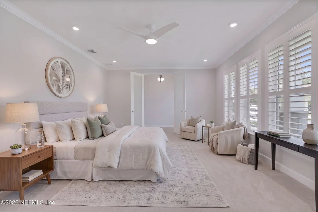 Photo of 146 CLARENDON Road