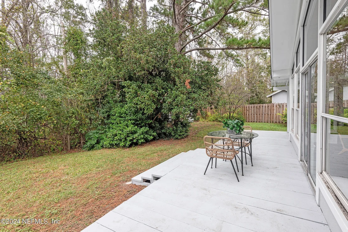 Photo of 572 JAMES WILSON Circle