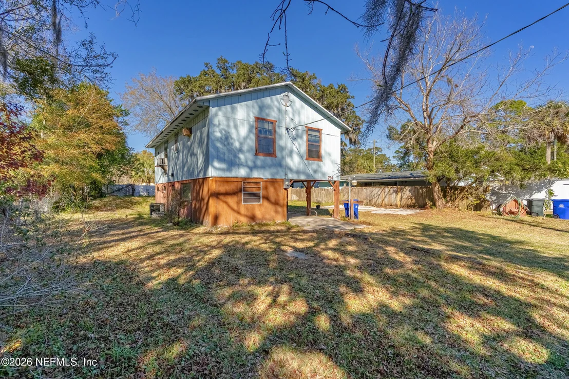 Photo of 234 RAVENSWOOD Drive