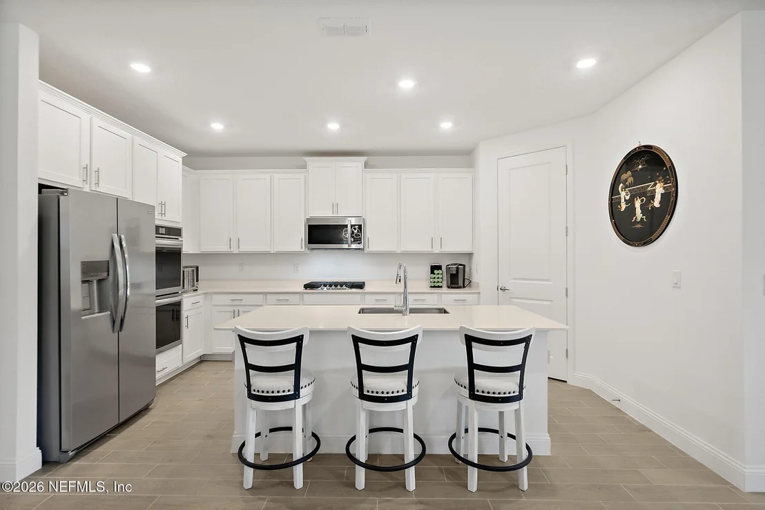 Photo of 254 SEAFORTH Drive