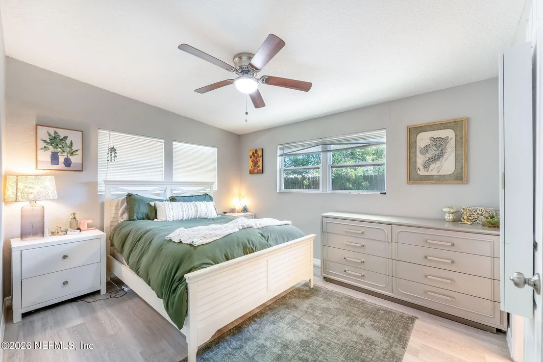 Photo of 7541 MAYAPPLE Road